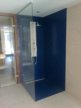 Zuhany panel, üvegajtó
